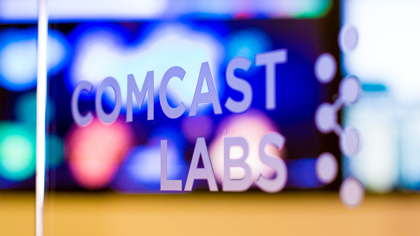 The Comcast Labs logo.