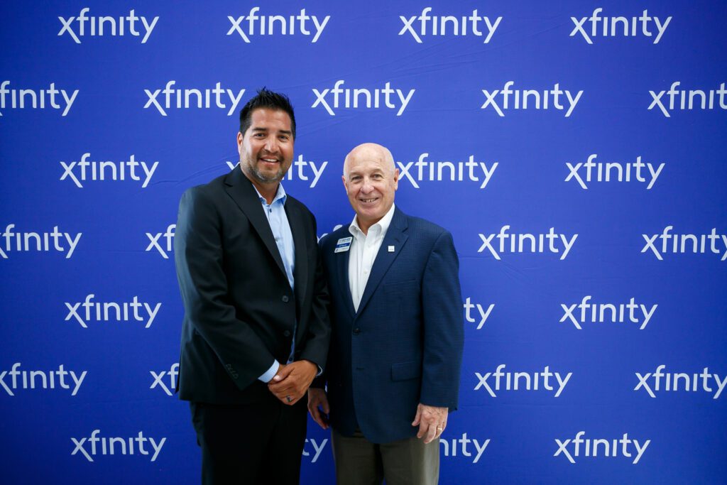 Comcast Celebrates Grand Opening of Highlands Ranch Xfinity Store