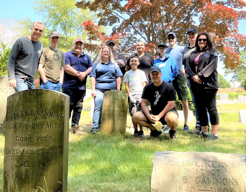 Comast at Oak Grove Cemetery in West Haven